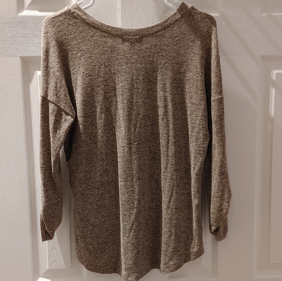 Eclipse Sweater with roll up sleeves - Picture 3 of 3